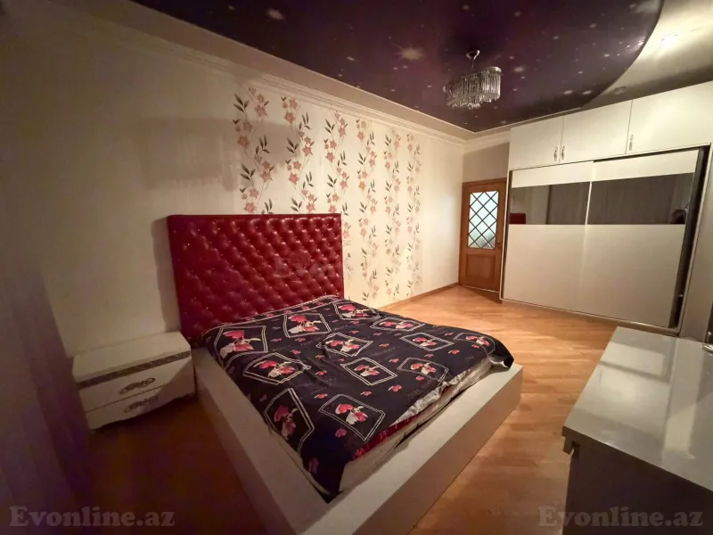 Satılır 4 otaqlı Mənzil Yeni tikili 130 m² 1-ci mikrorayon - şəkil 5