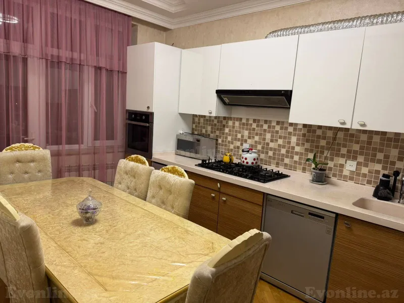 Satılır 4 otaqlı Mənzil Yeni tikili 130 m² 1-ci mikrorayon - şəkil 13