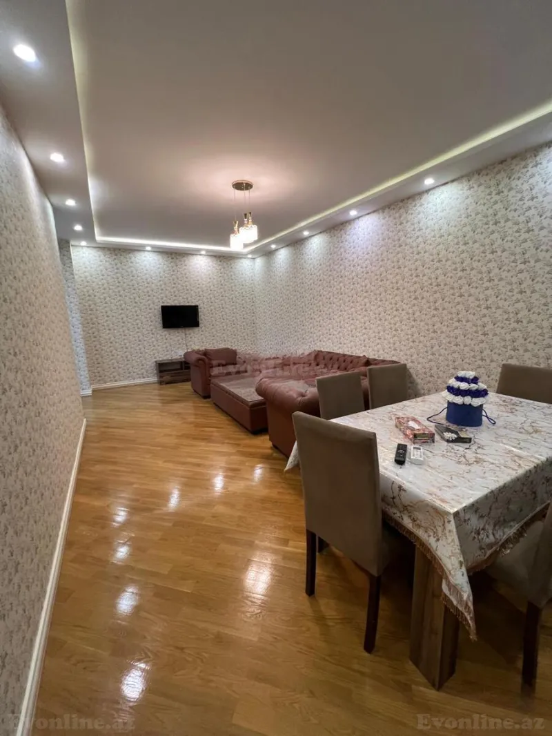 Satılır 2 otaqlı Mənzil Yeni tikili 100 m² 8 Noyabr m. - şəkil 3