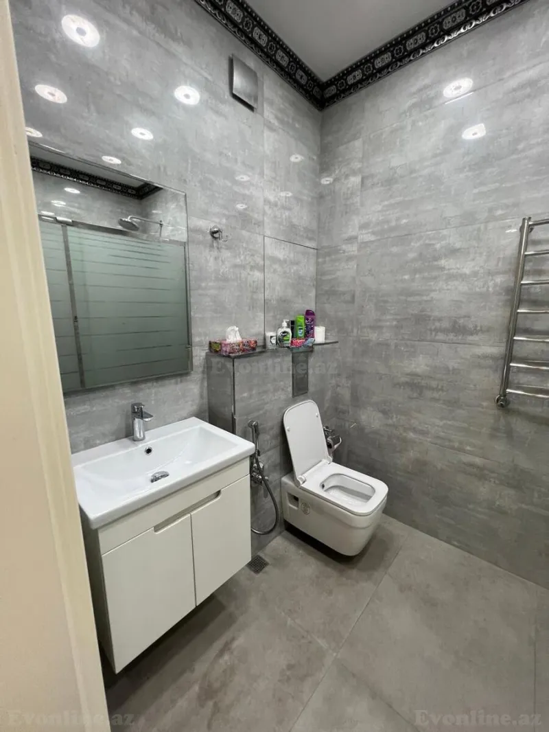 Satılır 2 otaqlı Mənzil Yeni tikili 100 m² 8 Noyabr m. - şəkil 18