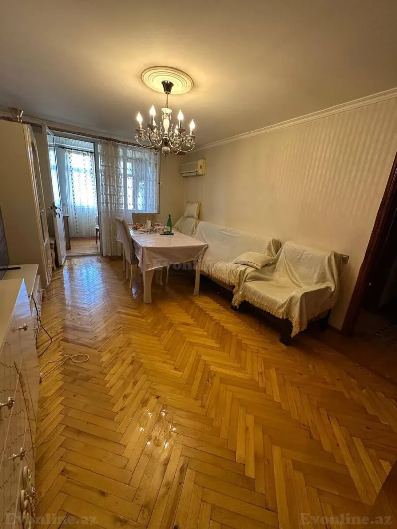 Satılır 3 otaqlı Mənzil Köhnə tikili 75 m² Yasamal - şəkil 3