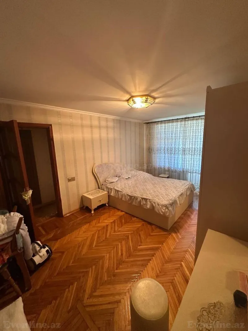 Satılır 3 otaqlı Mənzil Köhnə tikili 75 m² Yasamal - şəkil 5
