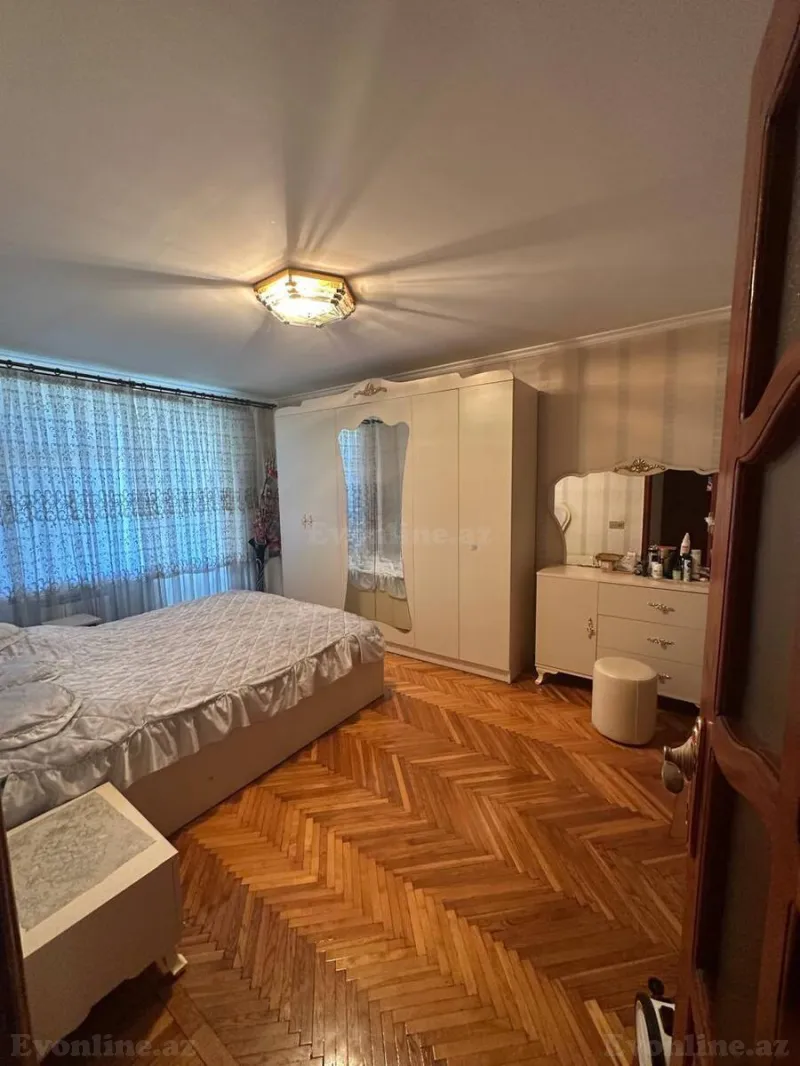 Satılır 3 otaqlı Mənzil Köhnə tikili 75 m² Yasamal - şəkil 7