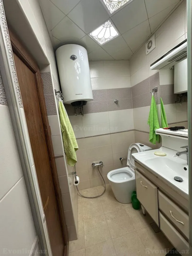 Satılır 3 otaqlı Mənzil Köhnə tikili 75 m² Yasamal - şəkil 19