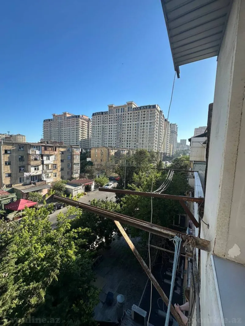 Satılır 3 otaqlı Mənzil Köhnə tikili 75 m² Yasamal - şəkil 26