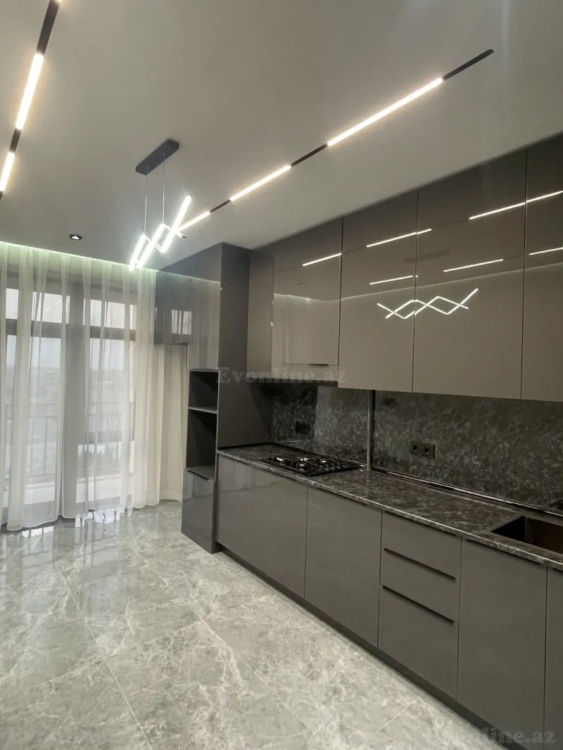 2 otaqlı Mənzil 85 m² Bakıxanov Satılır