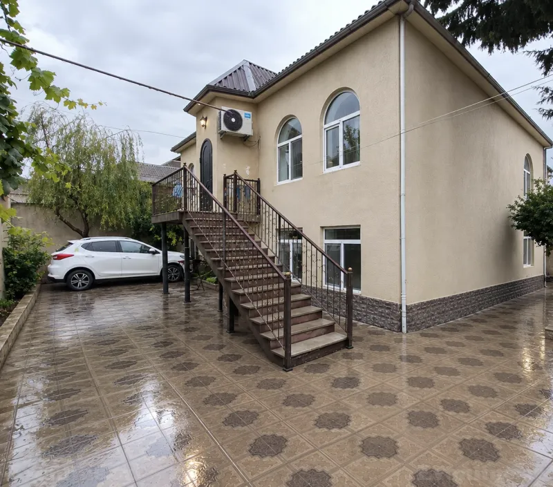 Satılır 8 otaqlı Həyət evi 220 m² Bakıxanov - şəkil 2