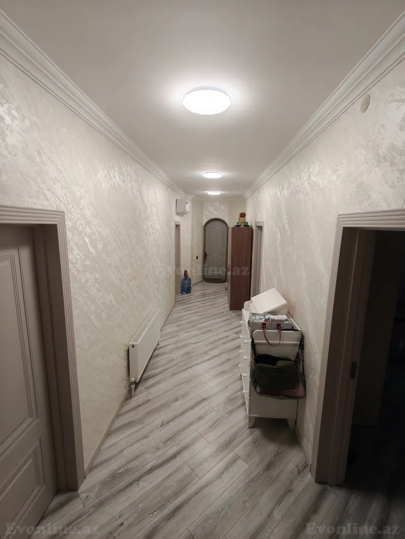 Satılır 8 otaqlı Həyət evi 220 m² Bakıxanov - şəkil 4