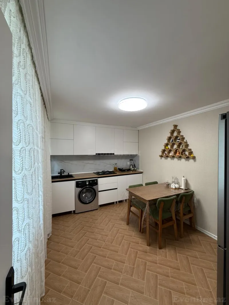Satılır 8 otaqlı Həyət evi 220 m² Bakıxanov - şəkil 7