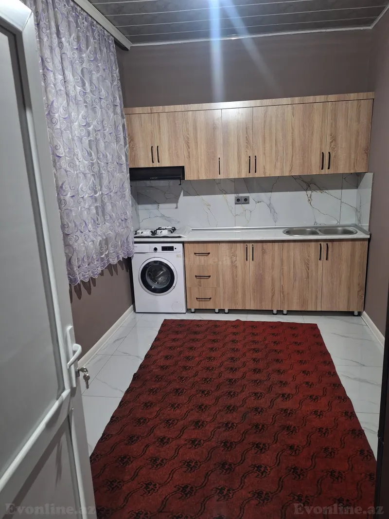3 otaqlı Həyət evi 134 m² Qazax Kirayə verilir