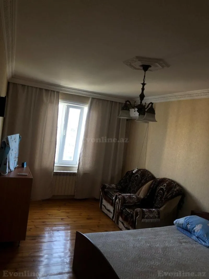 Satılır 4 otaqlı Mənzil Köhnə tikili 75 m² Həzi Aslanov - şəkil 3