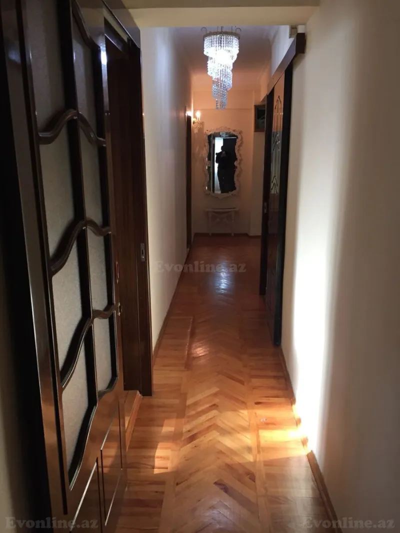 Kirayə verilir 2 otaqlı Mənzil Köhnə tikili 80 m² 28 May m. - şəkil 2