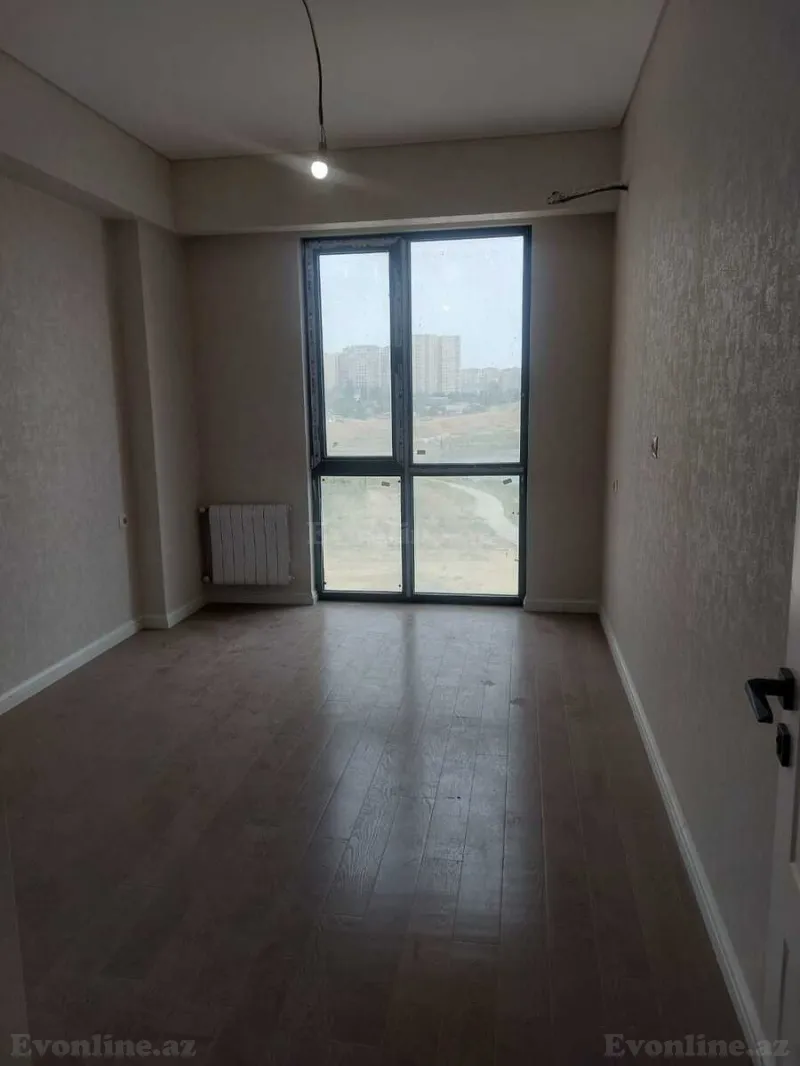Kirayə verilir 3 otaqlı Mənzil Yeni tikili 74 m² Yasamal r. - şəkil 6