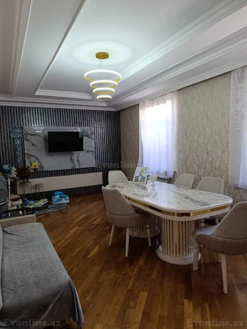 3 otaqlı Həyət evi 1072 m² Xırdalan Satılır