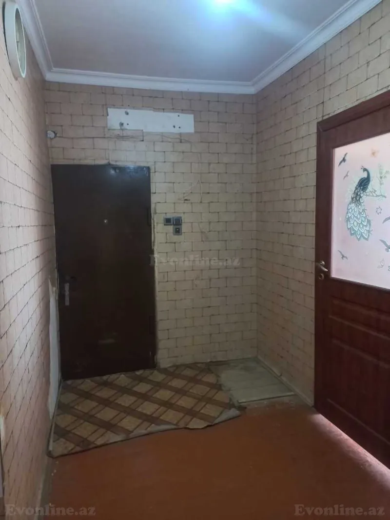 Satılır 3 otaqlı Mənzil Köhnə tikili 80 m² Xətai r. - şəkil 2