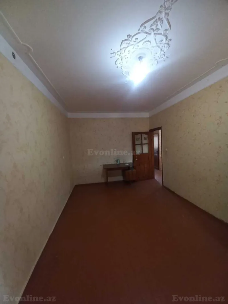Satılır 3 otaqlı Mənzil Köhnə tikili 80 m² Xətai r. - şəkil 4