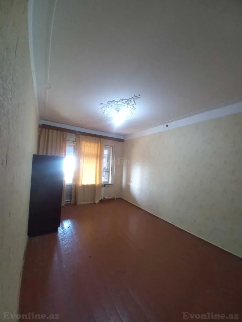 Satılır 3 otaqlı Mənzil Köhnə tikili 80 m² Xətai r. - şəkil 5