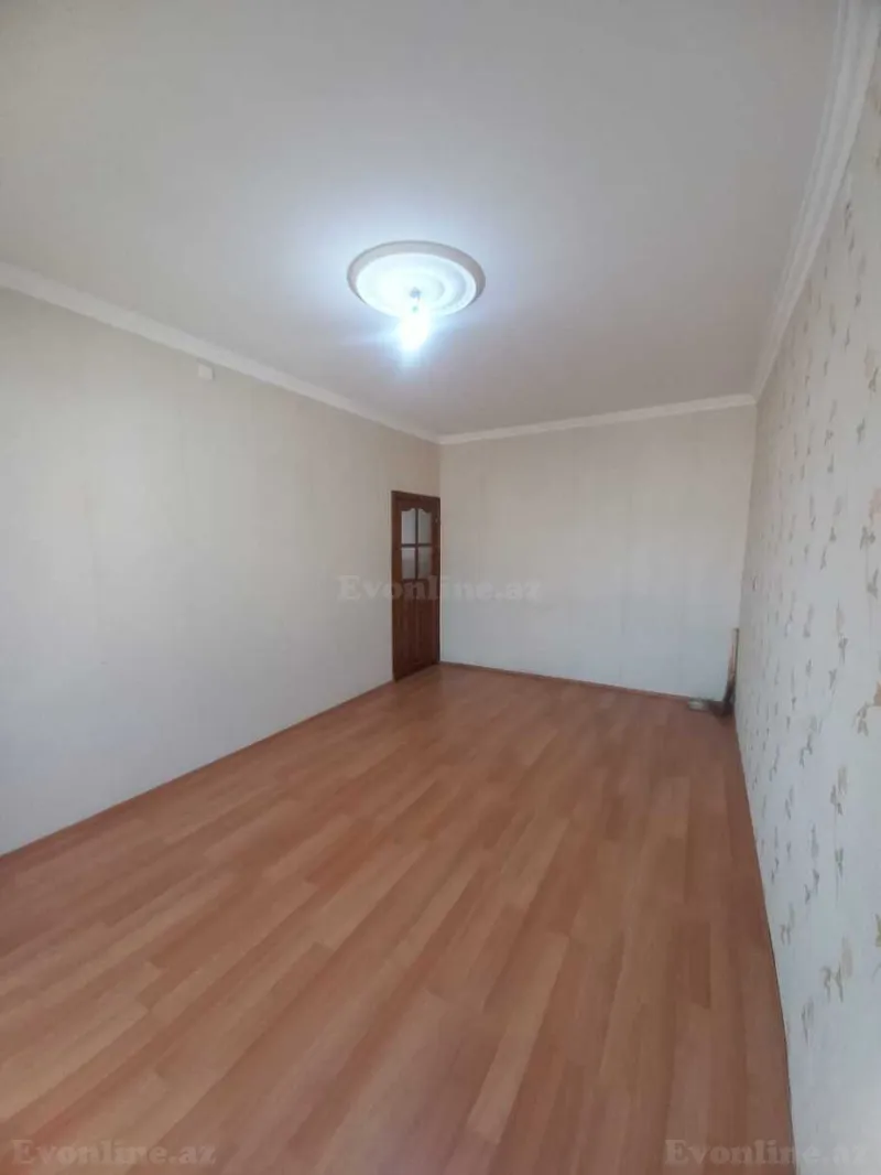 Satılır 3 otaqlı Mənzil Köhnə tikili 80 m² Xətai r. - şəkil 9