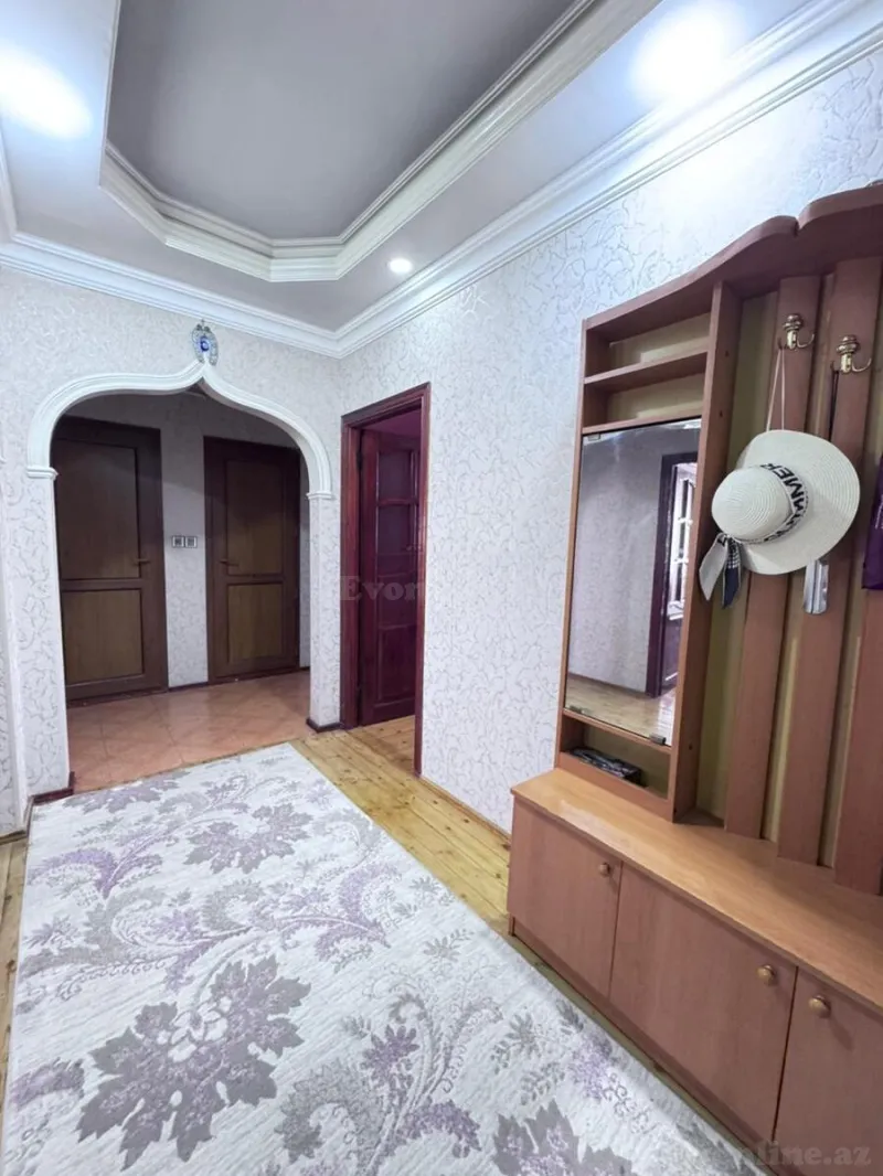 Satılır 3 otaqlı Mənzil Köhnə tikili 70 m² Yeni Günəşli - şəkil 12