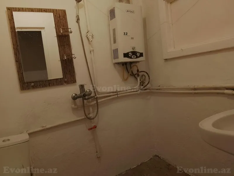 Satılır 1 otaqlı Mənzil Köhnə tikili 32 m² Inşaatçılar pr. - şəkil 6