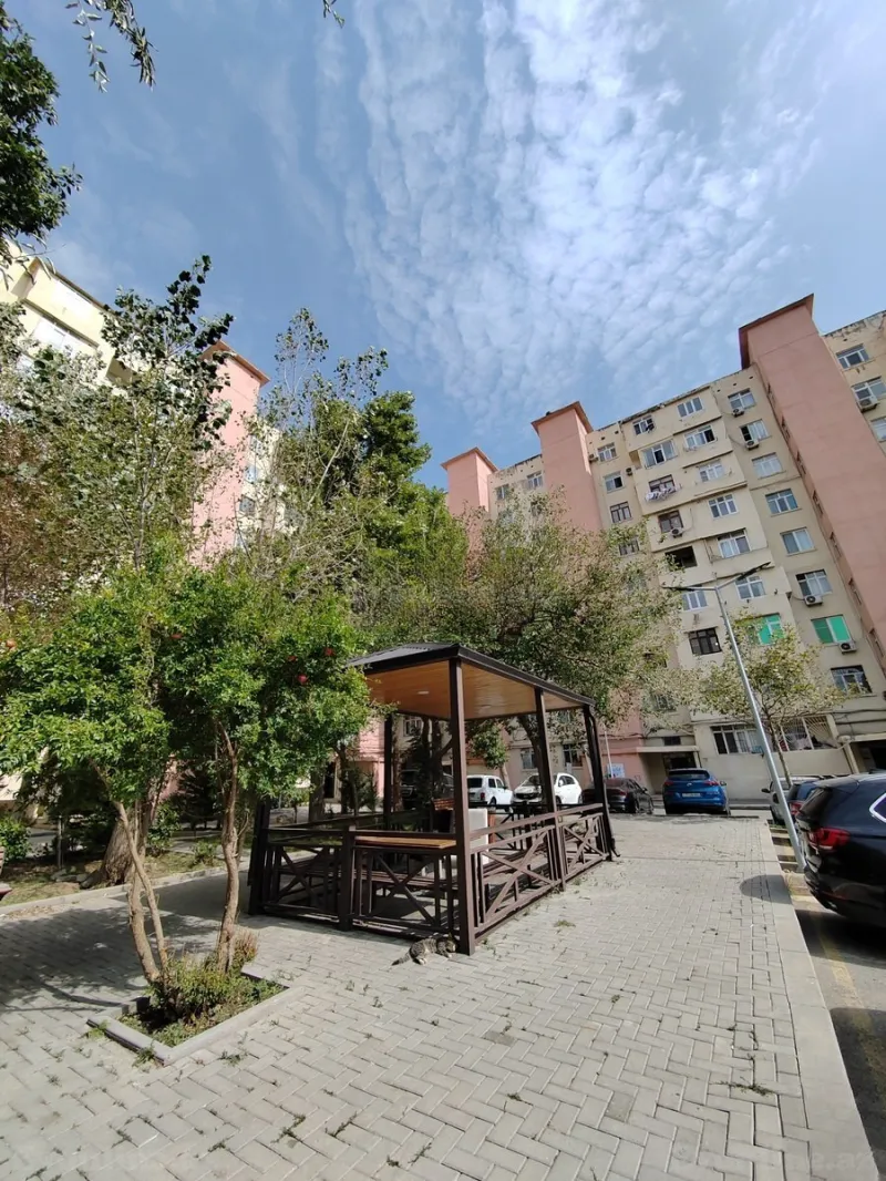 Satılır 3 otaqlı Mənzil Köhnə tikili 65 m² Əhmədli m. - şəkil 2
