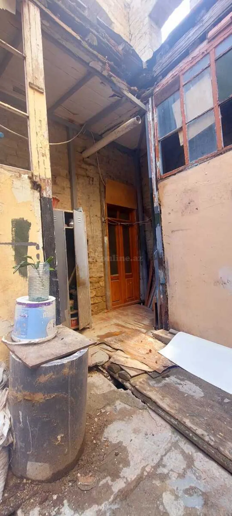 Satılır Obyekt 370 m² Yasamal r. - şəkil 2