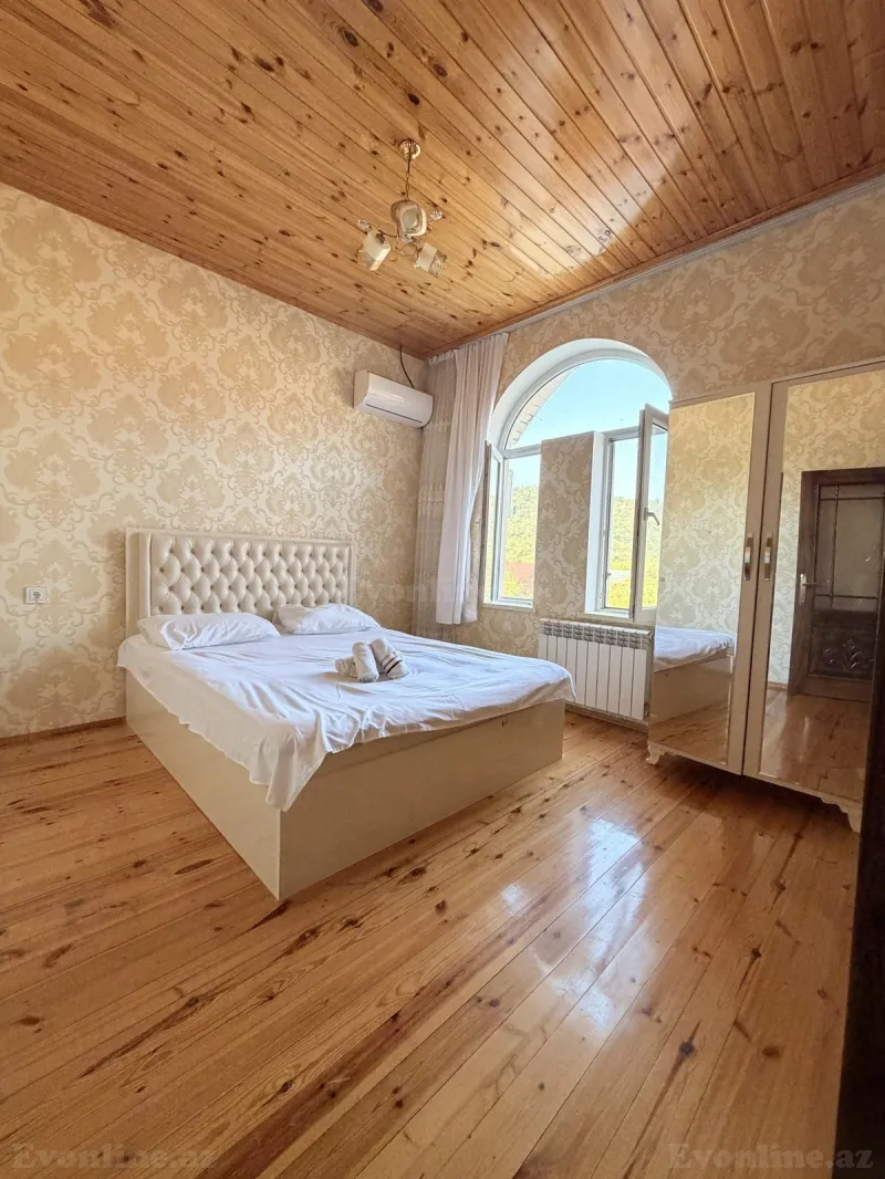 Kirayə verilir 4 otaqlı Həyət evi 180 m² Qəbələ - şəkil 9