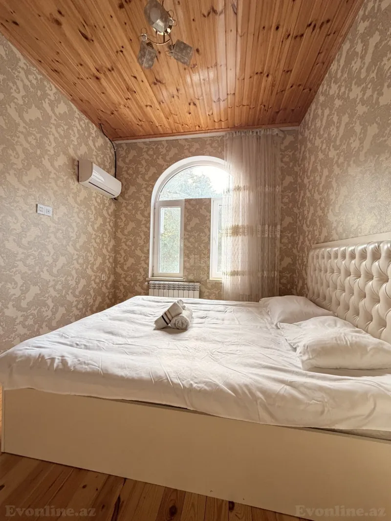 Kirayə verilir 4 otaqlı Həyət evi 180 m² Qəbələ - şəkil 10