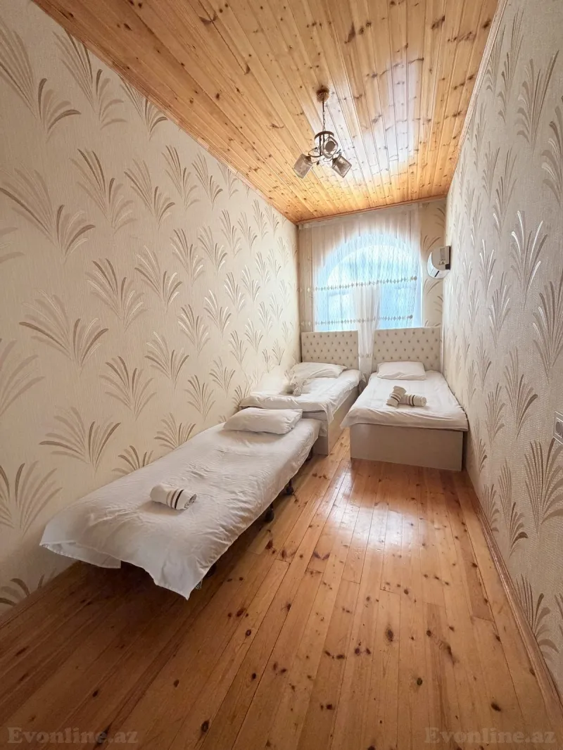 Kirayə verilir 4 otaqlı Həyət evi 180 m² Qəbələ - şəkil 11