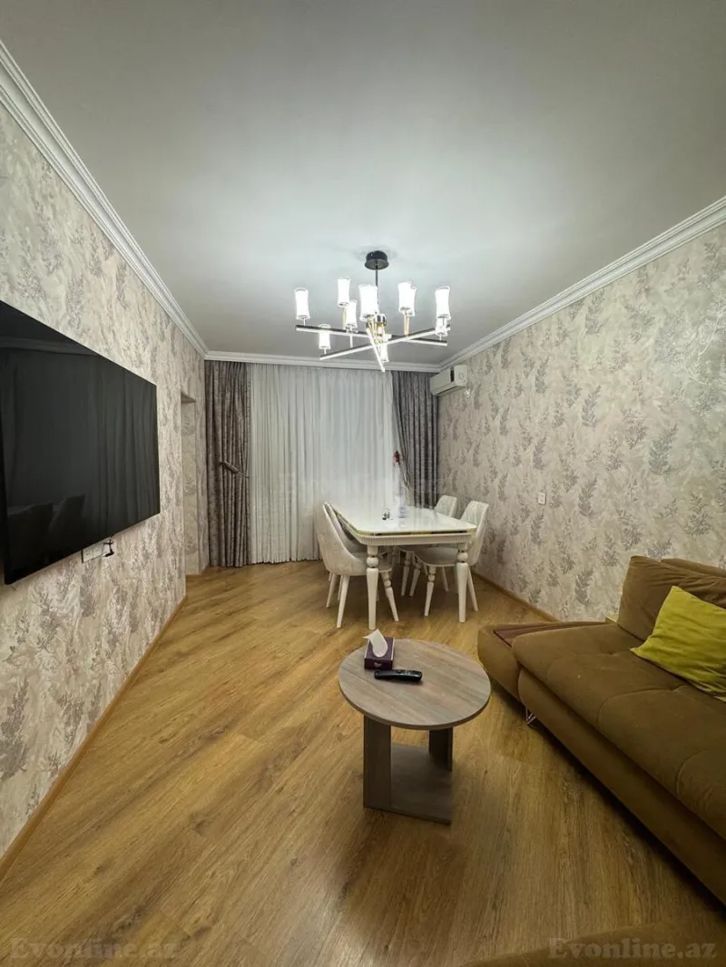 3 otaqlı Mənzil 120 m² Xalqlar Dostluğu m. Kirayə verilir