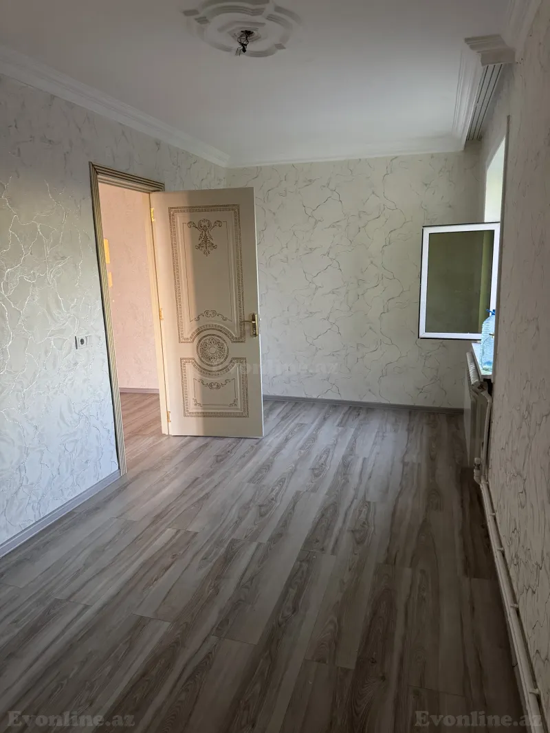 Satılır 3 otaqlı Mənzil Köhnə tikili 47 m² Gəncə - şəkil 3