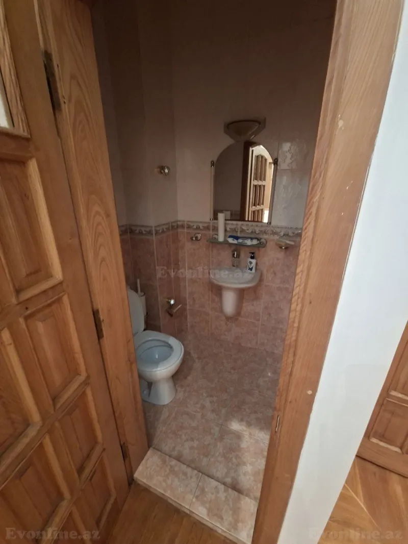 Kirayə verilir 5 otaqlı Mənzil Köhnə tikili 230 m² Yasamal r. - şəkil 11