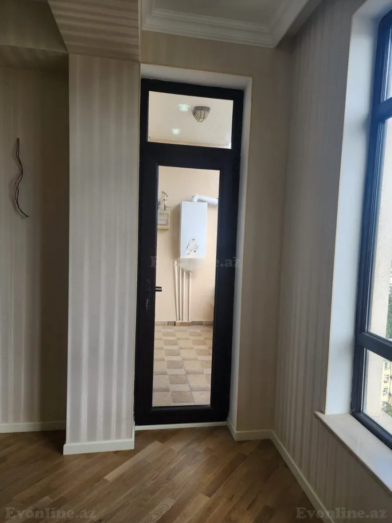 Satılır 3 otaqlı Mənzil Yeni tikili 1066 m² 8-ci mikrorayon - şəkil 3
