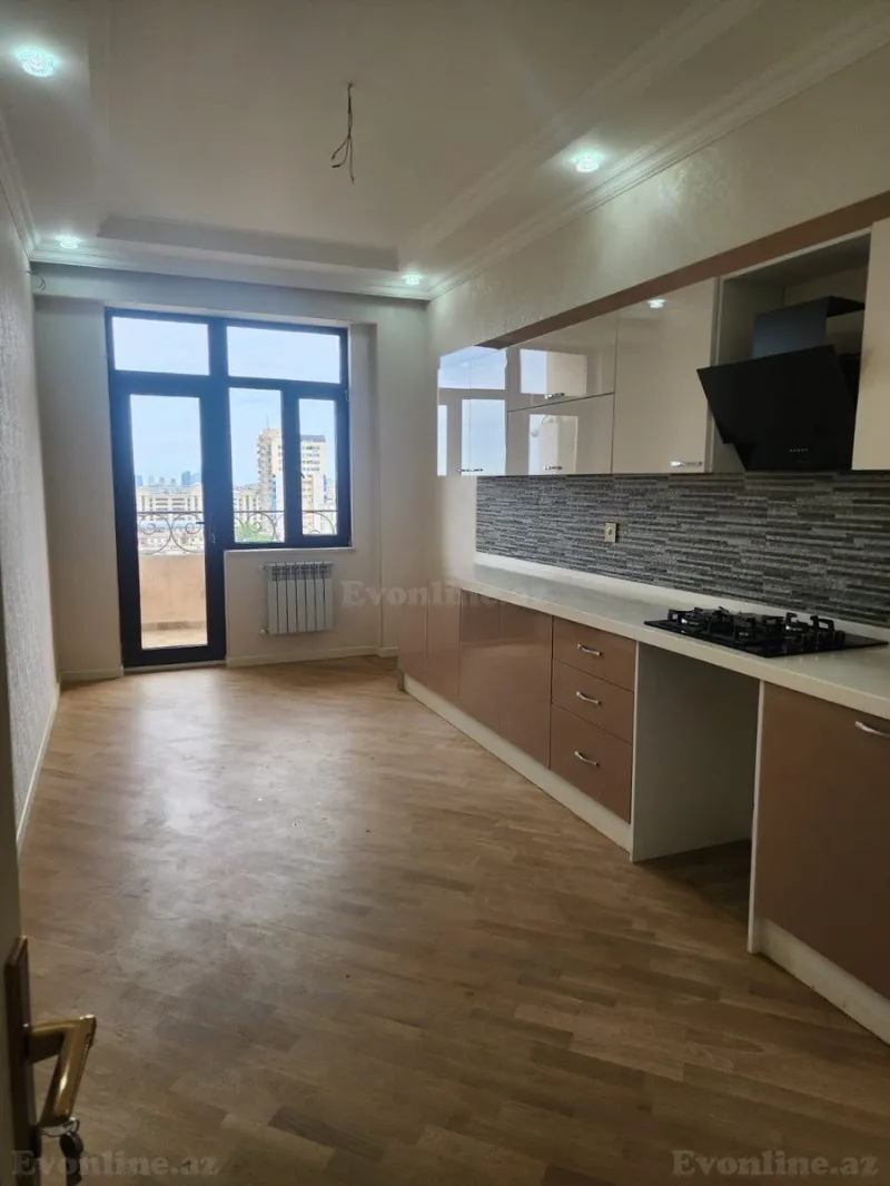 Satılır 3 otaqlı Mənzil Yeni tikili 1066 m² 8-ci mikrorayon - şəkil 9