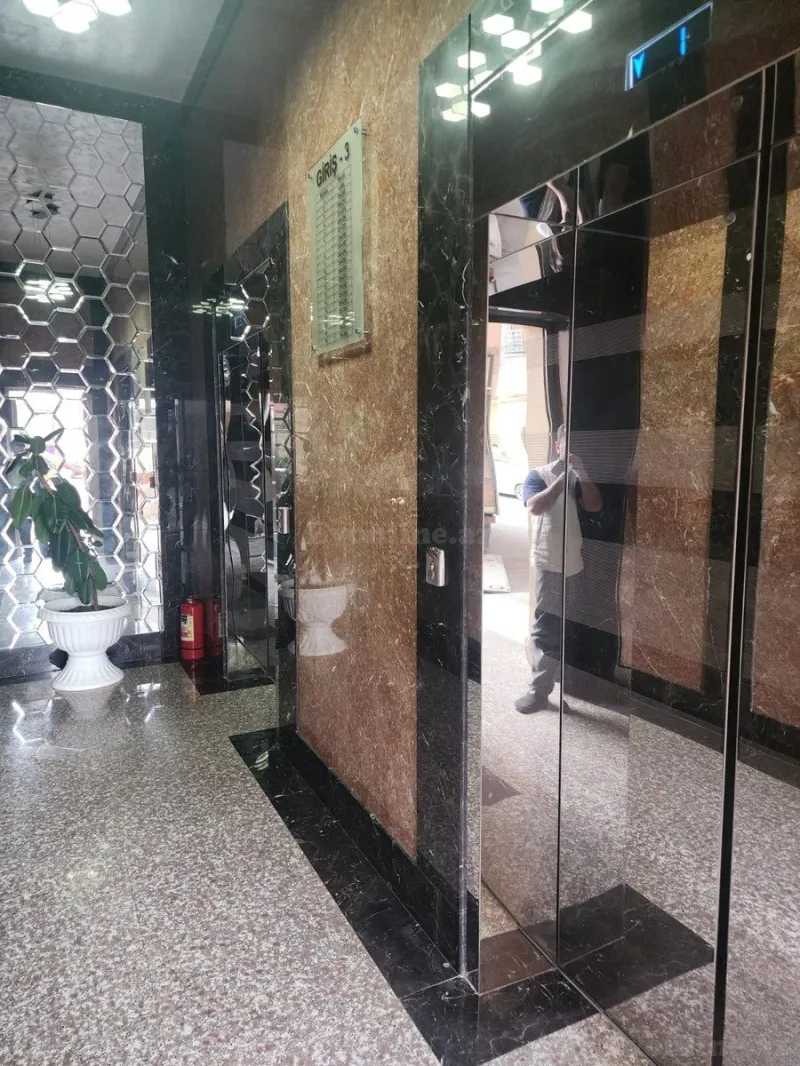 Satılır 3 otaqlı Mənzil Yeni tikili 1066 m² 8-ci mikrorayon - şəkil 15