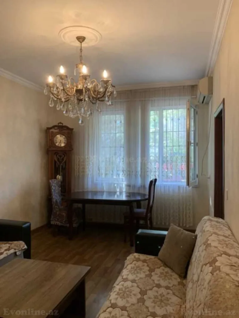 Kirayə verilir 2 otaqlı Mənzil Köhnə tikili 60 m² Memar Əcəmi m. - şəkil 2
