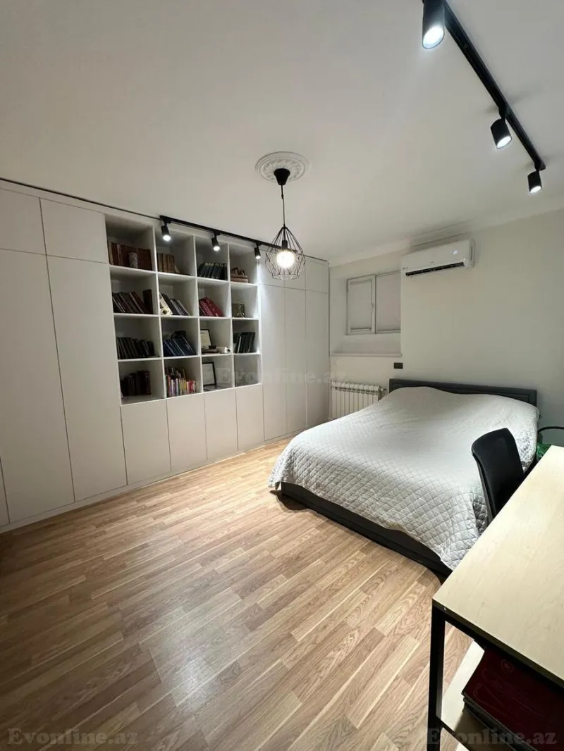 Satılır 3 otaqlı Mənzil Köhnə tikili 108 m² Nizami m. - şəkil 14