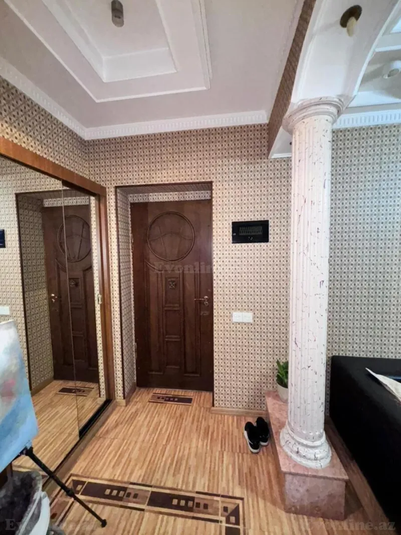 Satılır 4 otaqlı Mənzil Köhnə tikili 110 m² Yasamal r. - şəkil 5