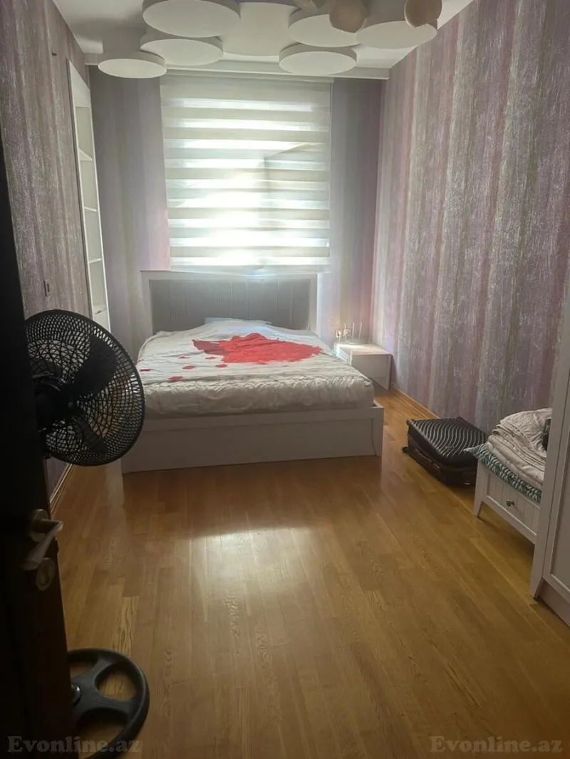 Kirayə verilir 3 otaqlı Mənzil Yeni tikili 110 m² İnşaatçılar m. - şəkil 7