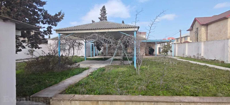 Satılır 5 otaqlı Həyət evi 200 m² Hövsan