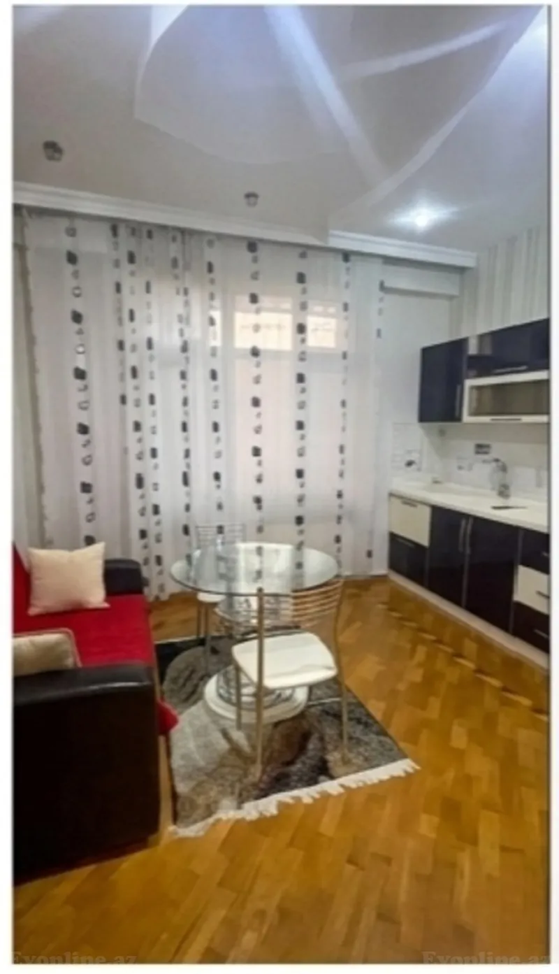 Kirayə verilir 2 otaqlı Mənzil Köhnə tikili 100 m² 6-cı mikrorayon - şəkil 2