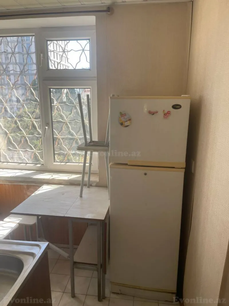 Kirayə verilir 2 otaqlı Mənzil Köhnə tikili 60 m² Nəriman Nərimanov m. - şəkil 13