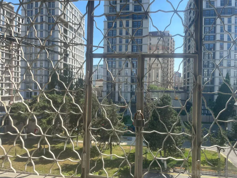 Kirayə verilir 2 otaqlı Mənzil Köhnə tikili 60 m² Nəriman Nərimanov m. - şəkil 17