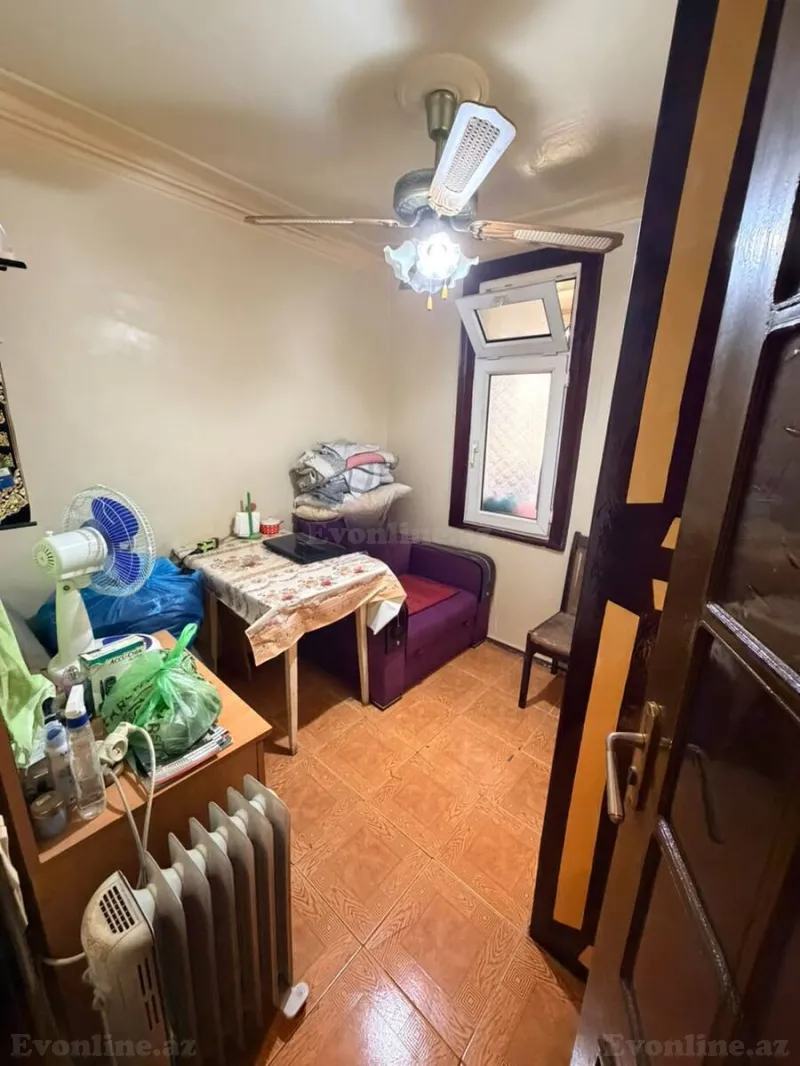Satılır 2 otaqlı Mənzil Köhnə tikili 45 m² Elmlər Akademiyası m. - şəkil 2