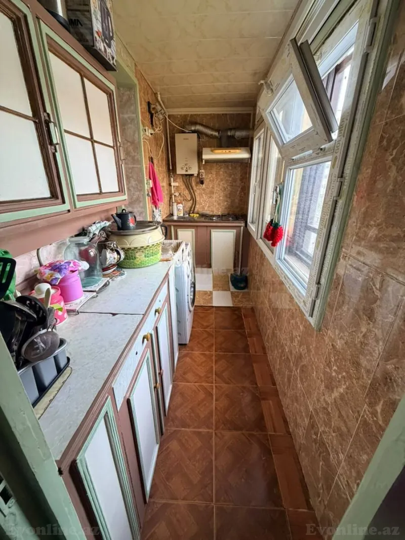 Satılır 2 otaqlı Mənzil Köhnə tikili 45 m² Elmlər Akademiyası m. - şəkil 4
