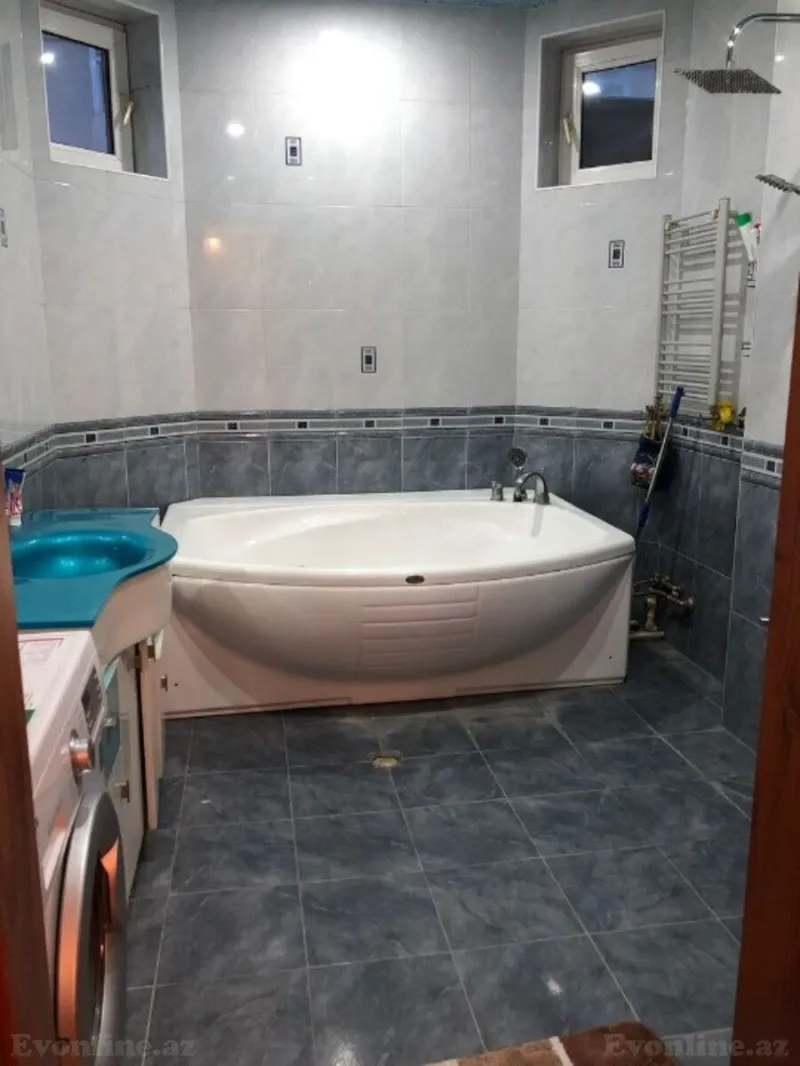 Kirayə verilir 3 otaqlı Mənzil Yeni tikili 140 m² Gənclik m. - şəkil 6