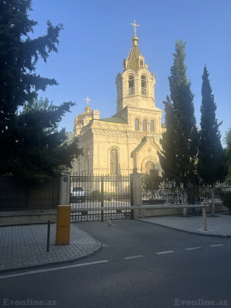 Satılır 4 otaqlı Mənzil Köhnə tikili 70 m² Yasamal r.