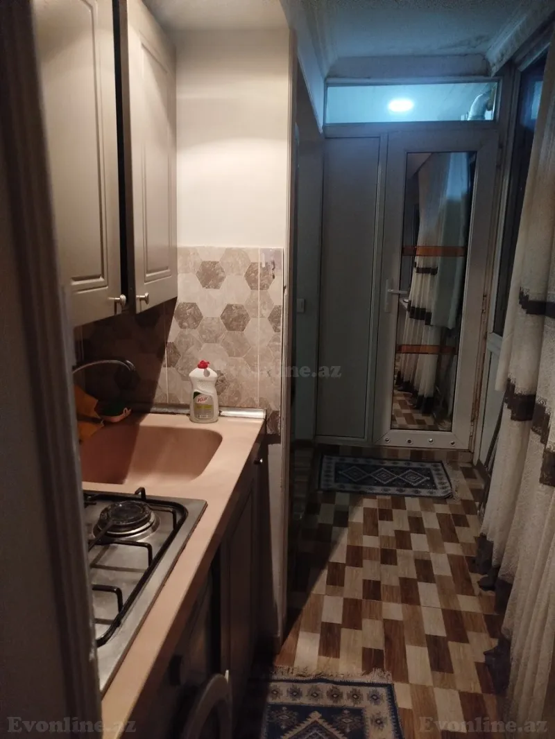 Kirayə verilir 1 otaqlı Mənzil Köhnə tikili 30 m² Nizami m. - şəkil 15