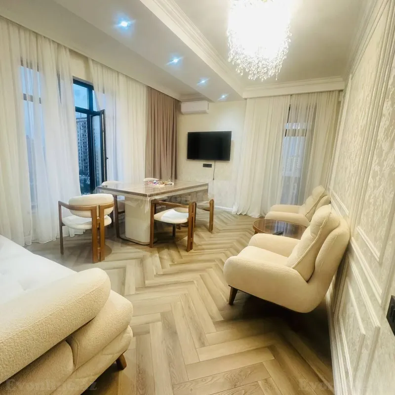 3 otaqlı Mənzil 100 m² Nərimanov r. Kirayə verilir
