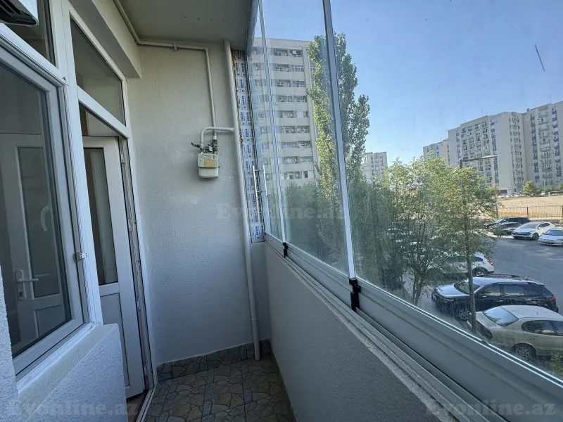 Satılır 2 otaqlı Mənzil Köhnə tikili 552 m² Yasamal r. - şəkil 5
